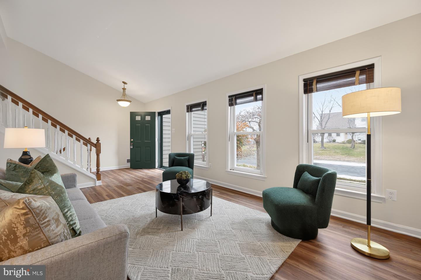 4346 SILAS HUTCHINSON DR, CHANTILLY, Virginia 20151, 4 Bedrooms Bedrooms, ,2 BathroomsBathrooms,Residential,For sale,4346 SILAS HUTCHINSON DR,VAFX2289386 MLS # VAFX2289386