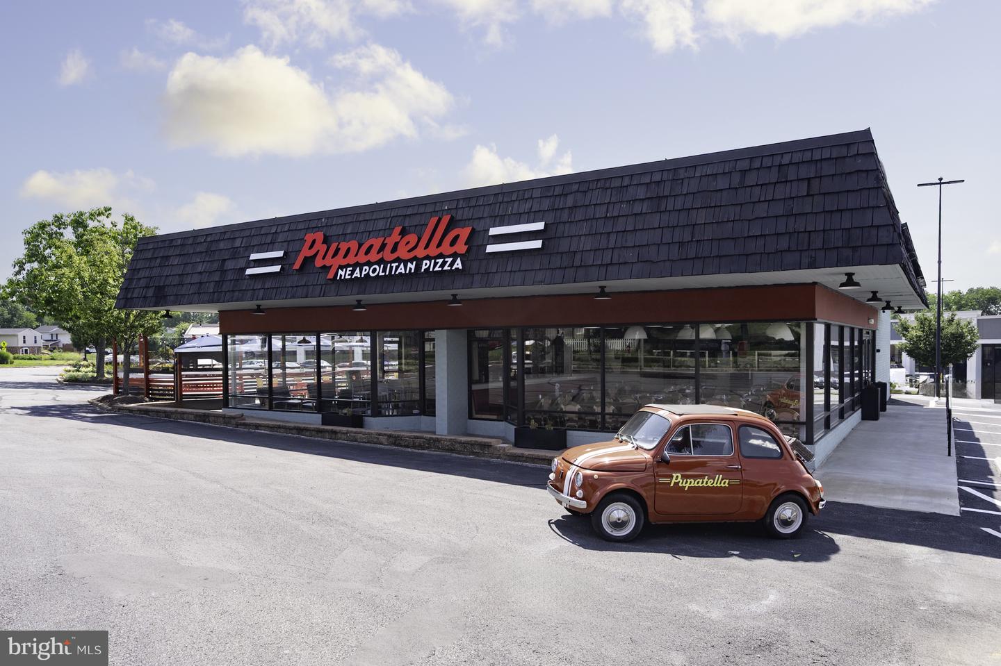 4346 SILAS HUTCHINSON DR, CHANTILLY, Virginia 20151, 4 Bedrooms Bedrooms, ,2 BathroomsBathrooms,Residential,For sale,4346 SILAS HUTCHINSON DR,VAFX2289386 MLS # VAFX2289386