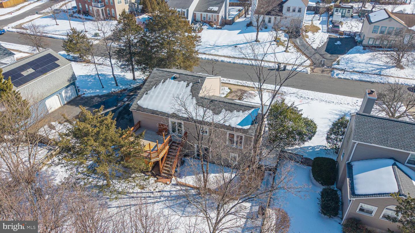 4346 SILAS HUTCHINSON DR, CHANTILLY, Virginia 20151, 4 Bedrooms Bedrooms, ,2 BathroomsBathrooms,Residential,For sale,4346 SILAS HUTCHINSON DR,VAFX2289386 MLS # VAFX2289386