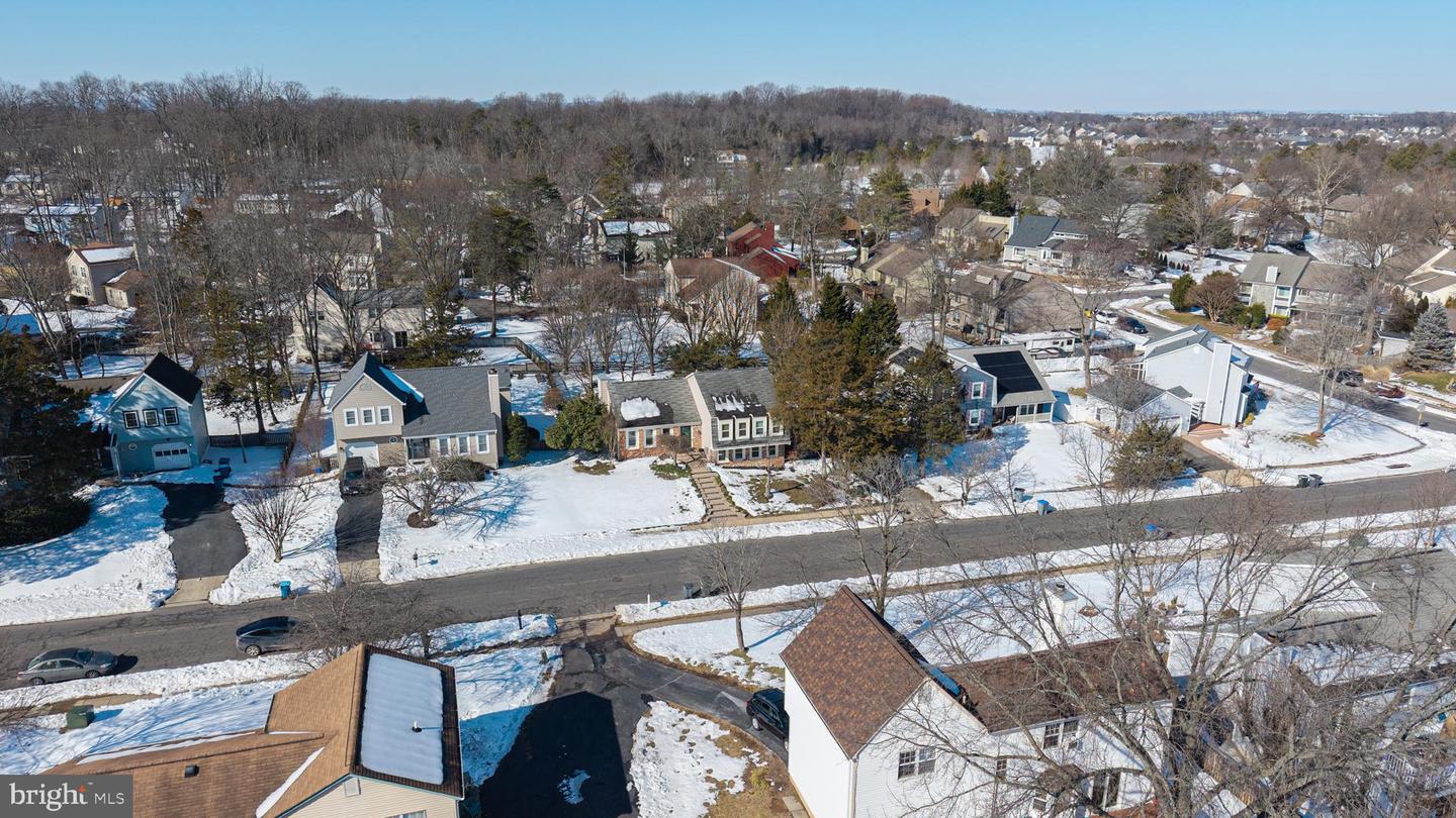 4346 SILAS HUTCHINSON DR, CHANTILLY, Virginia 20151, 4 Bedrooms Bedrooms, ,2 BathroomsBathrooms,Residential,For sale,4346 SILAS HUTCHINSON DR,VAFX2289386 MLS # VAFX2289386