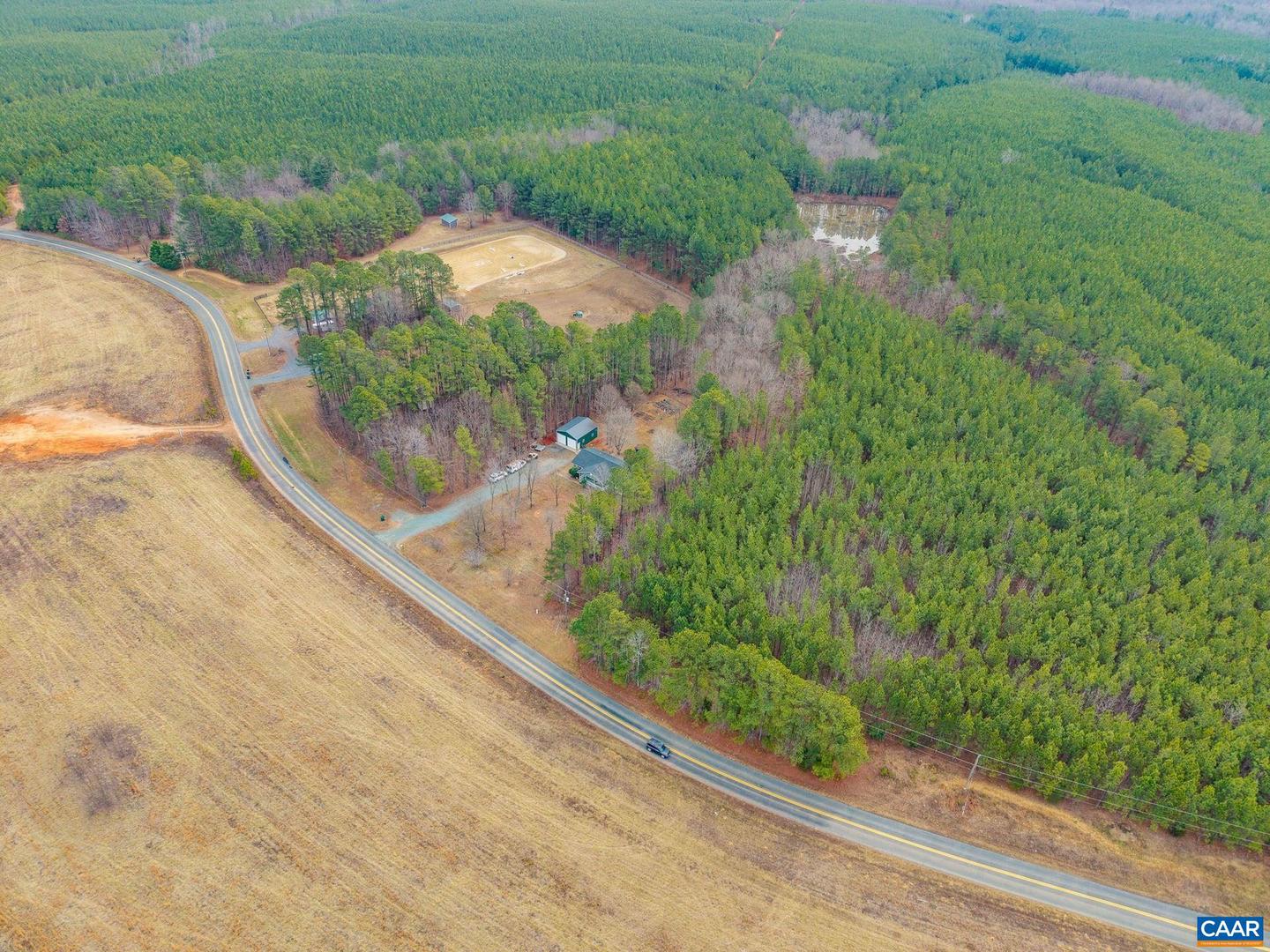 2325 MARTIN KINGS RD, SCOTTSVILLE, Virginia 24590, 3 Bedrooms Bedrooms, ,2 BathroomsBathrooms,Residential,For sale,2325 MARTIN KINGS RD,673103 MLS # 673103