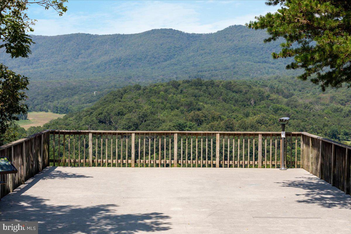 79 BENTONVILLE RD, BENTONVILLE, Virginia 22610, 3 Bedrooms Bedrooms, ,2 BathroomsBathrooms,Residential,For sale,79 BENTONVILLE RD,VAWR2013348 MLS # VAWR2013348