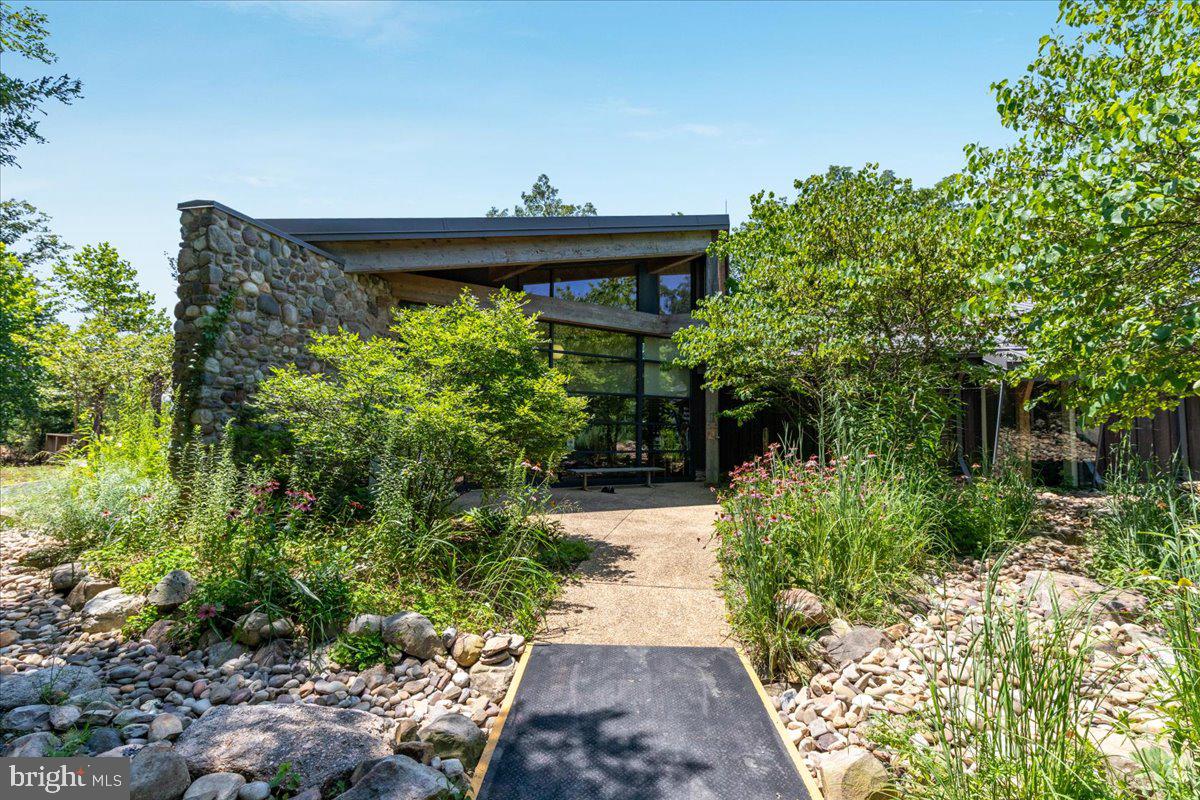 79 BENTONVILLE RD, BENTONVILLE, Virginia 22610, 3 Bedrooms Bedrooms, ,2 BathroomsBathrooms,Residential,For sale,79 BENTONVILLE RD,VAWR2013348 MLS # VAWR2013348