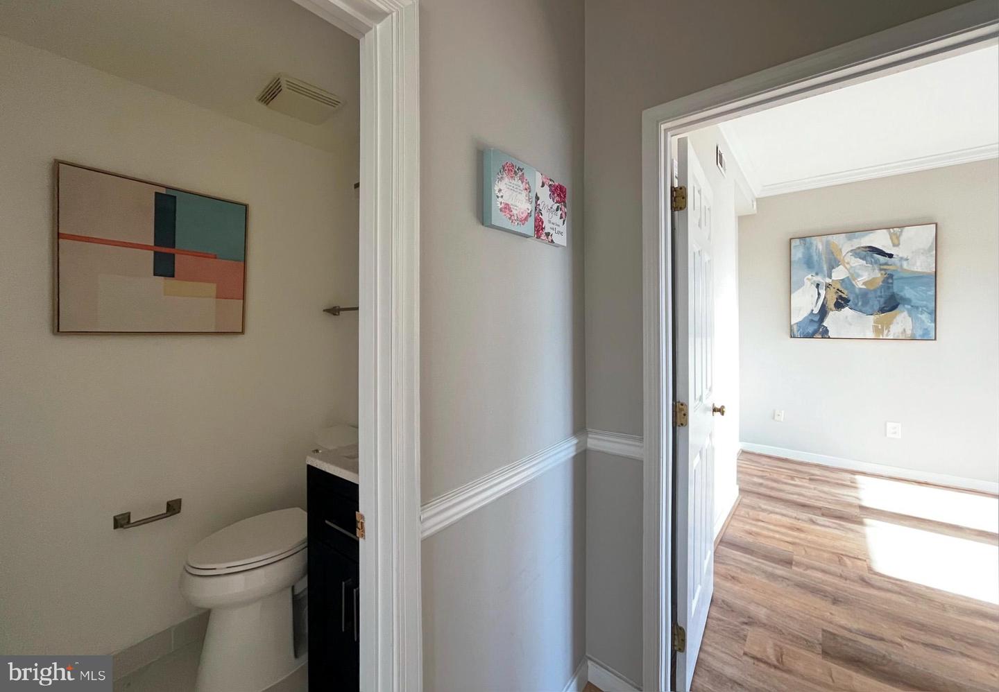 1827 FLORIDA AVE NW #401, WASHINGTON, District Of Columbia 20009, 2 Bedrooms Bedrooms, ,2 BathroomsBathrooms,Residential,For sale,1827 FLORIDA AVE NW #401,DCDC2245486 MLS # DCDC2245486