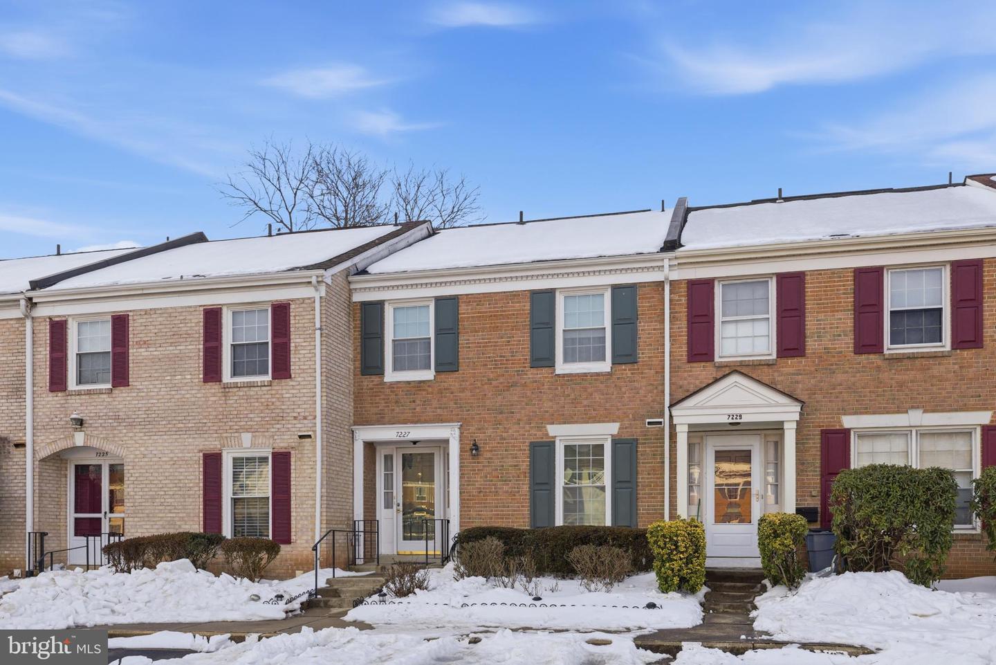 7227 EVANSTON RD, SPRINGFIELD, Virginia 22150, 3 Bedrooms Bedrooms, 7 Rooms Rooms,3 BathroomsBathrooms,Residential,For sale,7227 EVANSTON RD,VAFX2290296 MLS # VAFX2290296