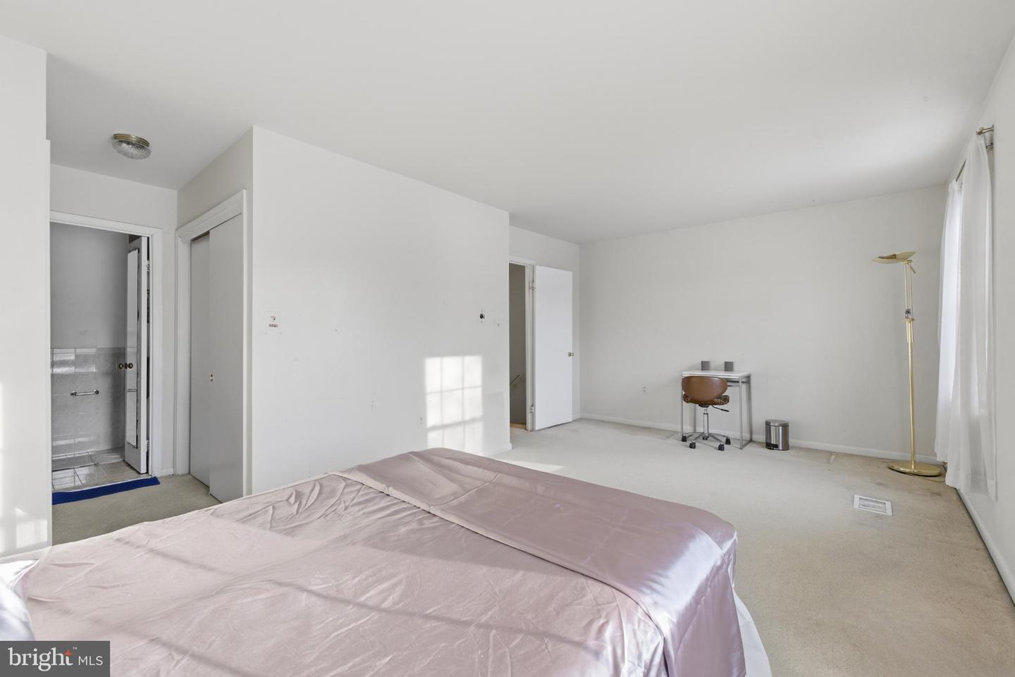 7227 EVANSTON RD, SPRINGFIELD, Virginia 22150, 3 Bedrooms Bedrooms, 7 Rooms Rooms,3 BathroomsBathrooms,Residential,For sale,7227 EVANSTON RD,VAFX2290296 MLS # VAFX2290296