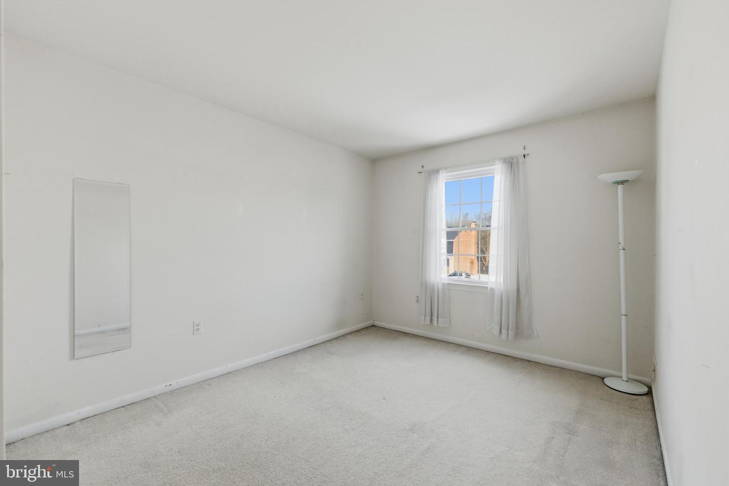 7227 EVANSTON RD, SPRINGFIELD, Virginia 22150, 3 Bedrooms Bedrooms, 7 Rooms Rooms,3 BathroomsBathrooms,Residential,For sale,7227 EVANSTON RD,VAFX2290296 MLS # VAFX2290296