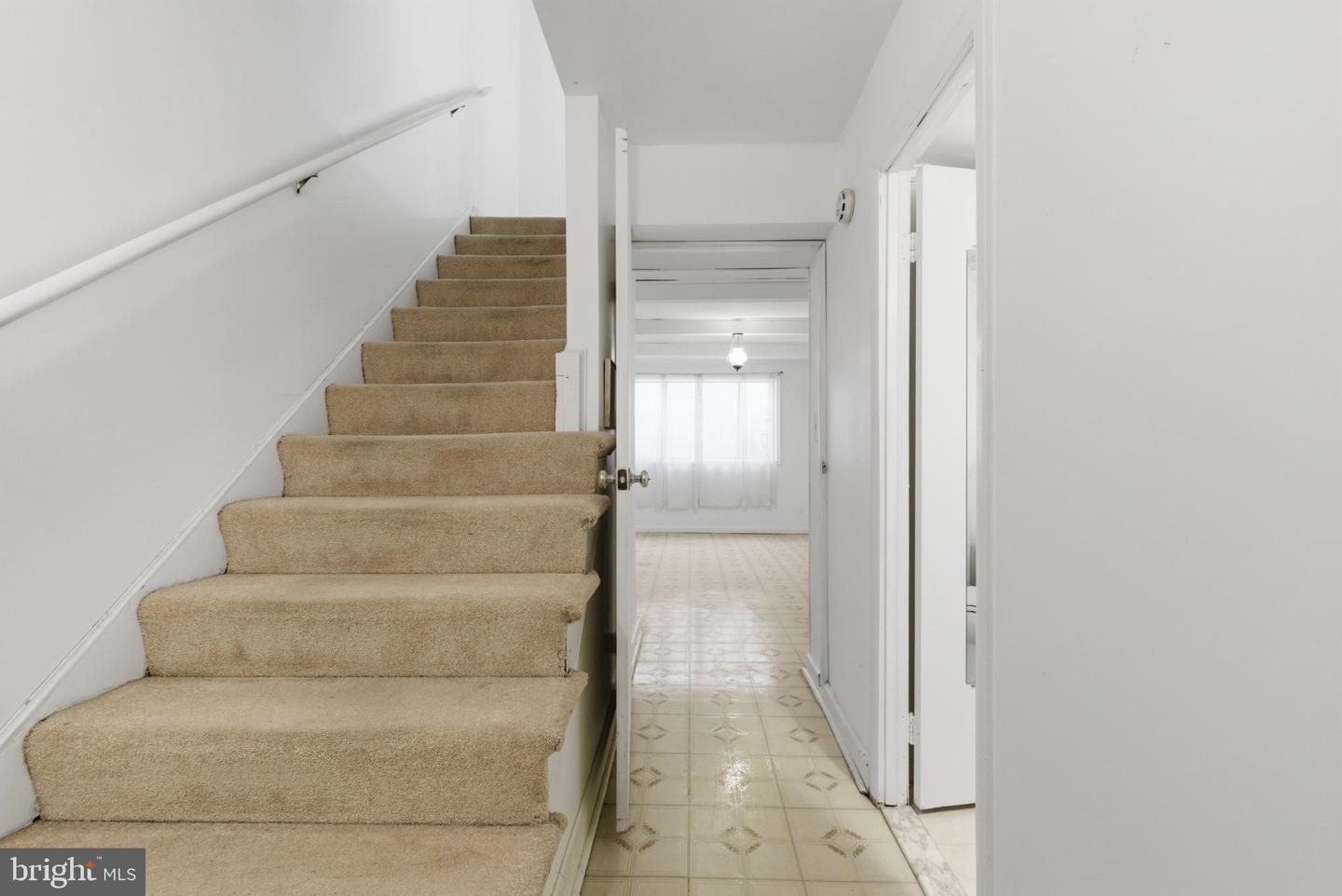 7227 EVANSTON RD, SPRINGFIELD, Virginia 22150, 3 Bedrooms Bedrooms, 7 Rooms Rooms,3 BathroomsBathrooms,Residential,For sale,7227 EVANSTON RD,VAFX2290296 MLS # VAFX2290296