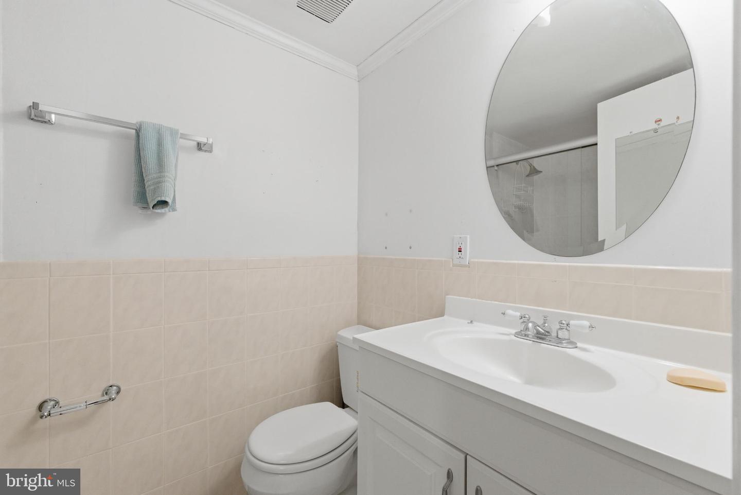 7227 EVANSTON RD, SPRINGFIELD, Virginia 22150, 3 Bedrooms Bedrooms, 7 Rooms Rooms,3 BathroomsBathrooms,Residential,For sale,7227 EVANSTON RD,VAFX2290296 MLS # VAFX2290296