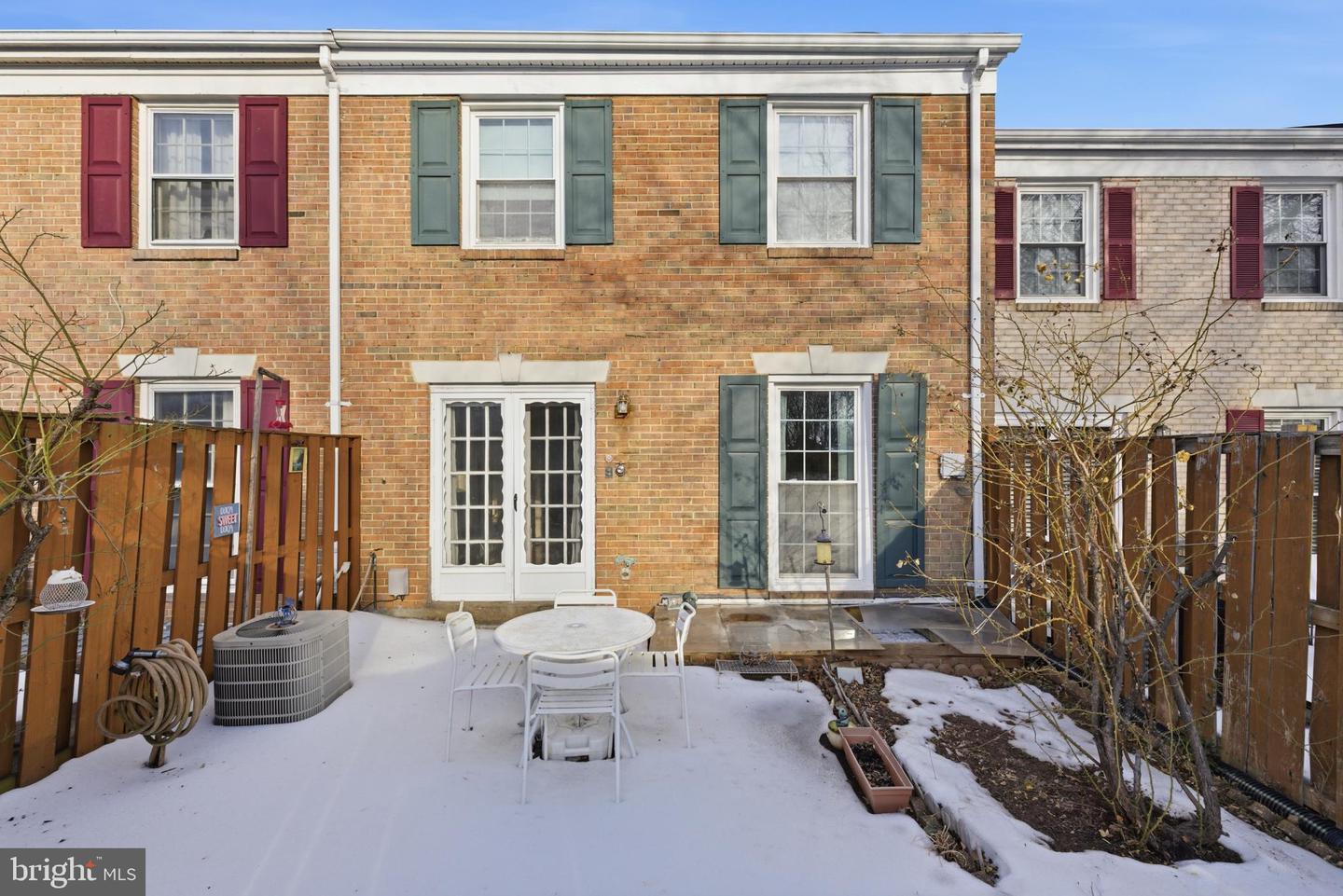 7227 EVANSTON RD, SPRINGFIELD, Virginia 22150, 3 Bedrooms Bedrooms, 7 Rooms Rooms,3 BathroomsBathrooms,Residential,For sale,7227 EVANSTON RD,VAFX2290296 MLS # VAFX2290296