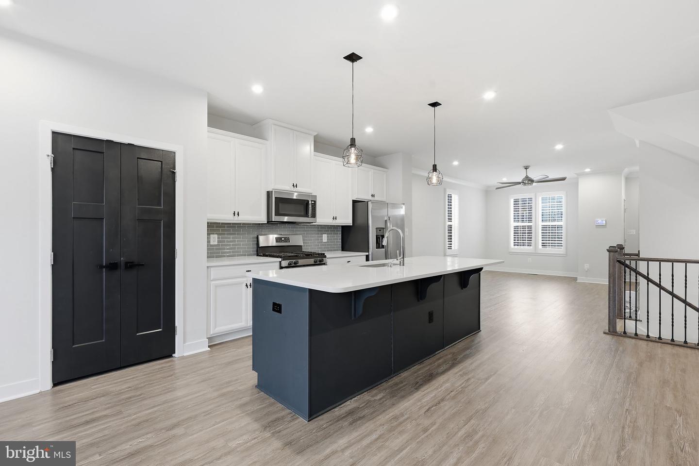 18091 RED CEDAR RD, DUMFRIES, Virginia 22026, 4 Bedrooms Bedrooms, ,3 BathroomsBathrooms,Residential,For sale,18091 RED CEDAR RD,VAPW2112258 MLS # VAPW2112258