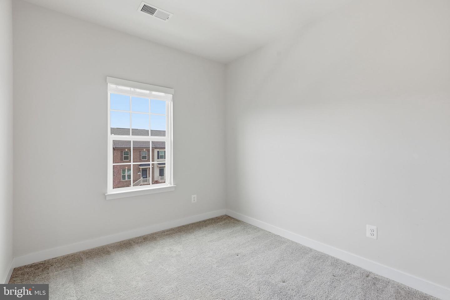 18091 RED CEDAR RD, DUMFRIES, Virginia 22026, 4 Bedrooms Bedrooms, ,3 BathroomsBathrooms,Residential,For sale,18091 RED CEDAR RD,VAPW2112258 MLS # VAPW2112258