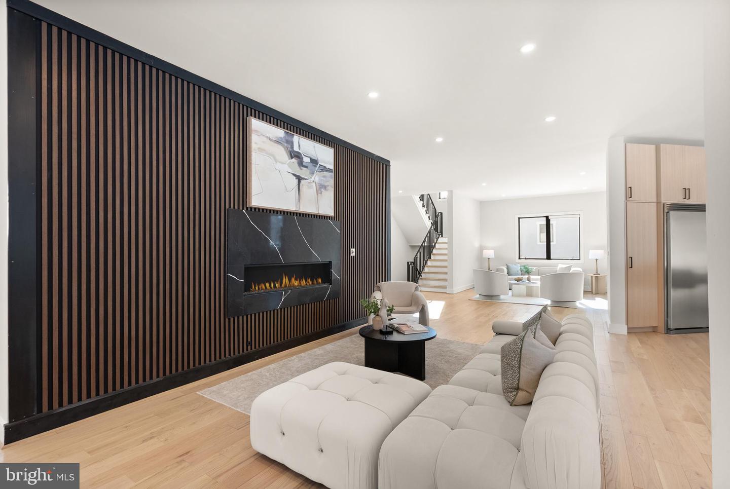 5524 SUMMIT ST, CENTREVILLE, Virginia 20120, 7 Bedrooms Bedrooms, ,6 BathroomsBathrooms,Residential,For sale,5524 SUMMIT ST,VAFX2290434 MLS # VAFX2290434