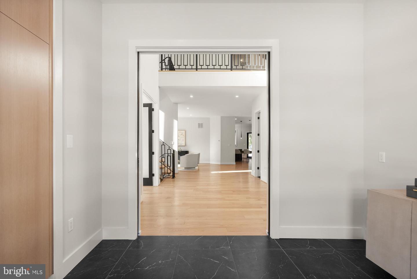 5524 SUMMIT ST, CENTREVILLE, Virginia 20120, 7 Bedrooms Bedrooms, ,6 BathroomsBathrooms,Residential,For sale,5524 SUMMIT ST,VAFX2290434 MLS # VAFX2290434