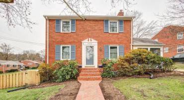 6060 N 9TH ST N, ARLINGTON, Virginia 22205, 3 Bedrooms Bedrooms, 9 Rooms Rooms,1 BathroomBathrooms,Residential,For sale,6060 N 9TH ST N,VAAR2068854 MLS # VAAR2068854