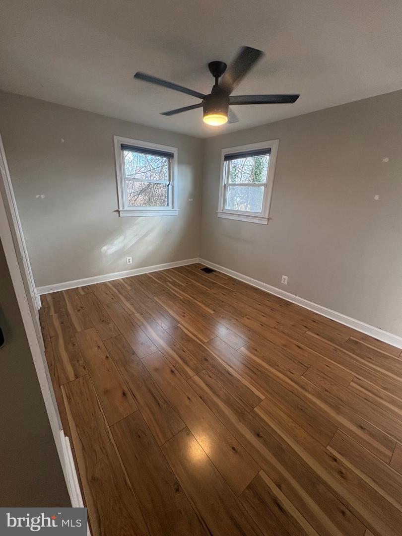 522 WHITE OAK RD, FREDERICKSBURG, Virginia 22405, 3 Bedrooms Bedrooms, ,2 BathroomsBathrooms,Residential,For sale,522 WHITE OAK RD,VAST2046138 MLS # VAST2046138