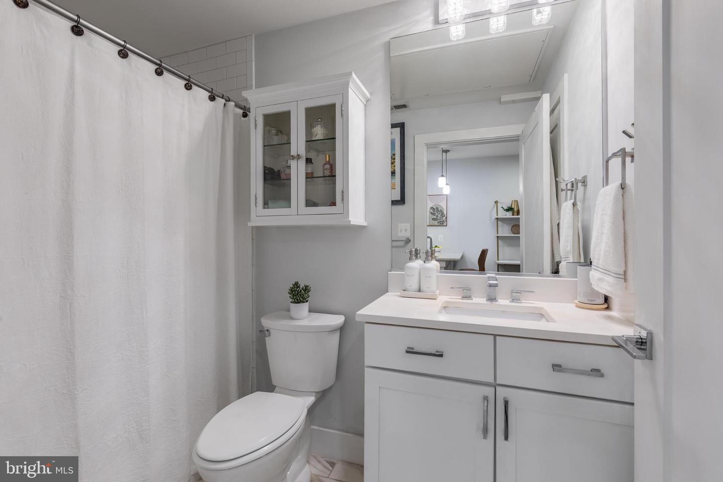 1412 CHAPIN ST NW #5, WASHINGTON, District Of Columbia 20009, 1 Bedroom Bedrooms, 5 Rooms Rooms,1 BathroomBathrooms,Residential,For sale,1412 CHAPIN ST NW #5,DCDC2246302 MLS # DCDC2246302