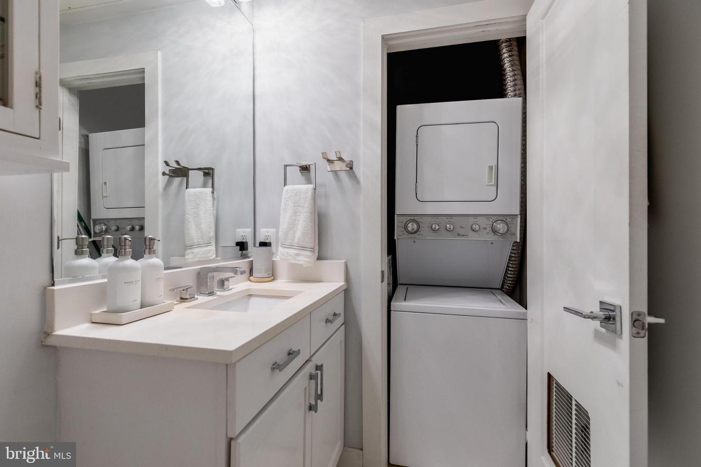 1412 CHAPIN ST NW #5, WASHINGTON, District Of Columbia 20009, 1 Bedroom Bedrooms, 5 Rooms Rooms,1 BathroomBathrooms,Residential,For sale,1412 CHAPIN ST NW #5,DCDC2246302 MLS # DCDC2246302