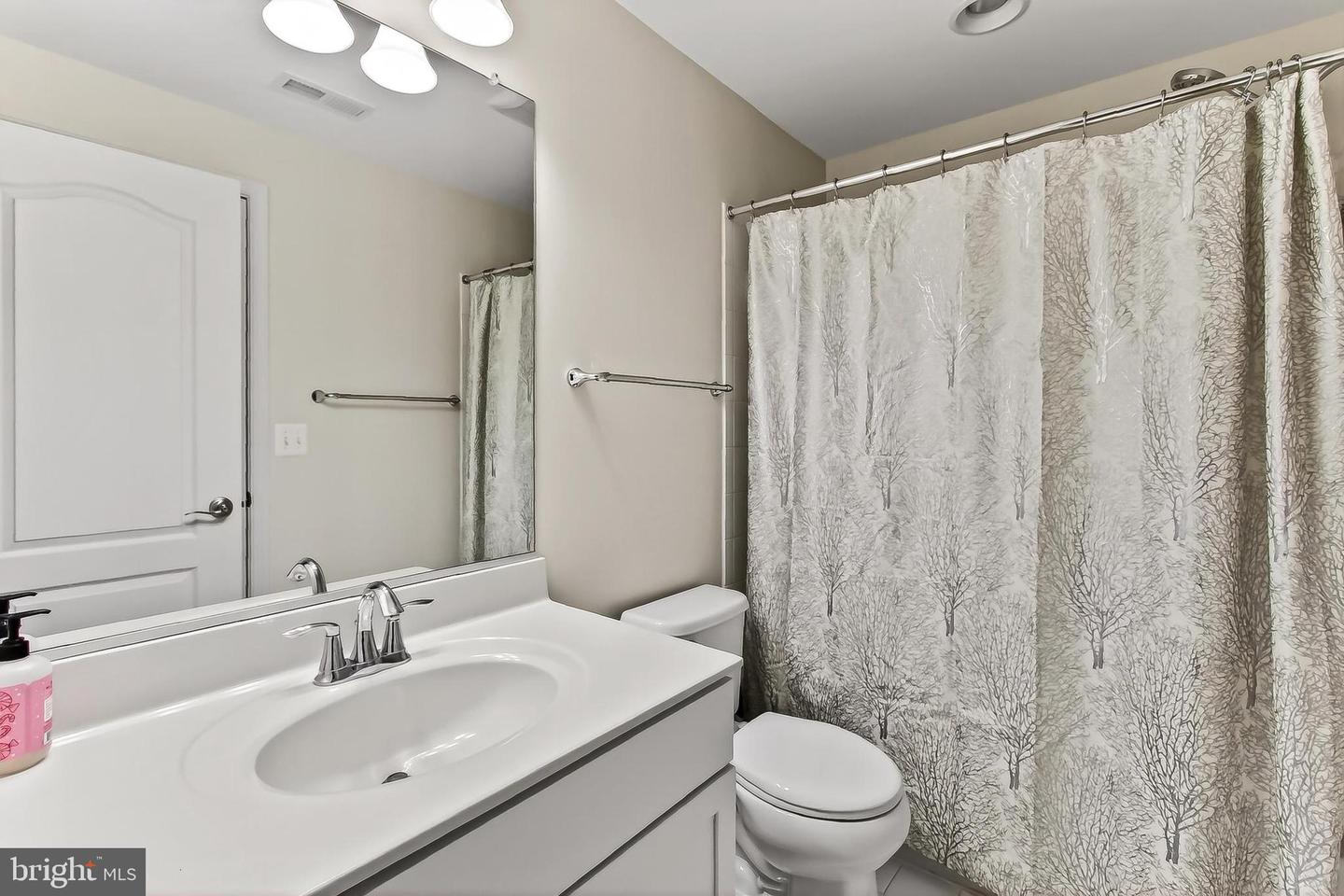 13451 EAGLES REST DR, LEESBURG, Virginia 20176, 5 Bedrooms Bedrooms, ,3 BathroomsBathrooms,Residential,For sale,13451 EAGLES REST DR,VALO2115954 MLS # VALO2115954 13451 EAGLES REST DR, LEESBURG, Virginia 20176, 5 Bedrooms Bedrooms, ,3 BathroomsBathrooms,Residential,For sale,13451 EAGLES REST DR,VALO2115954 MLS # VALO2115954