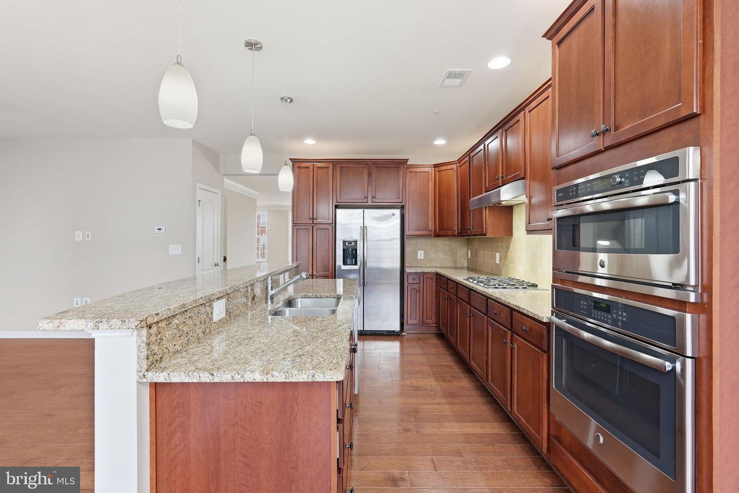 43140 THOROUGHFARE GAP TER, ASHBURN, Virginia 20148, 3 Bedrooms Bedrooms, ,2 BathroomsBathrooms,Residential,For sale,43140 THOROUGHFARE GAP TER,VALO2115956 MLS # VALO2115956