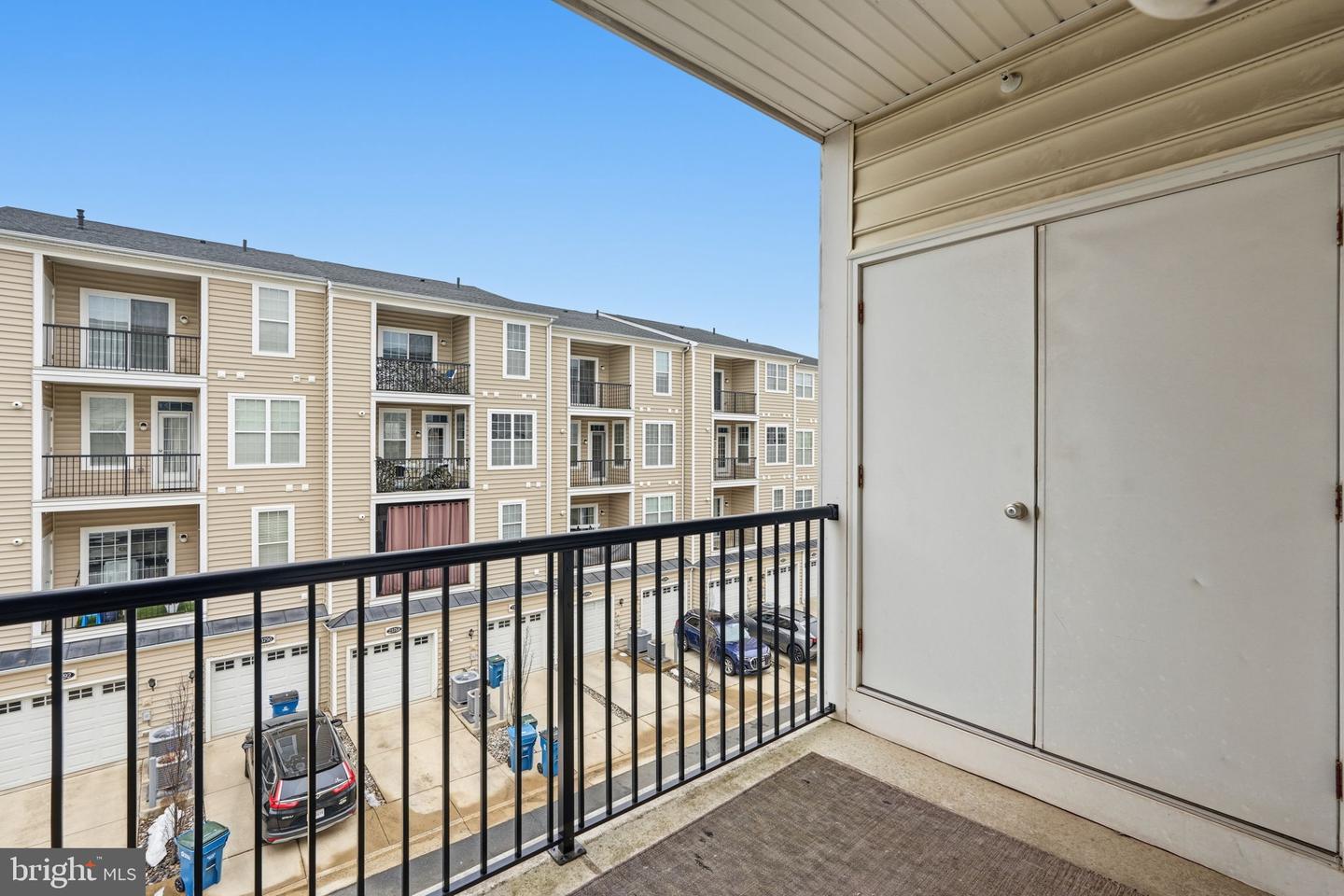 43140 THOROUGHFARE GAP TER, ASHBURN, Virginia 20148, 3 Bedrooms Bedrooms, ,2 BathroomsBathrooms,Residential,For sale,43140 THOROUGHFARE GAP TER,VALO2115956 MLS # VALO2115956