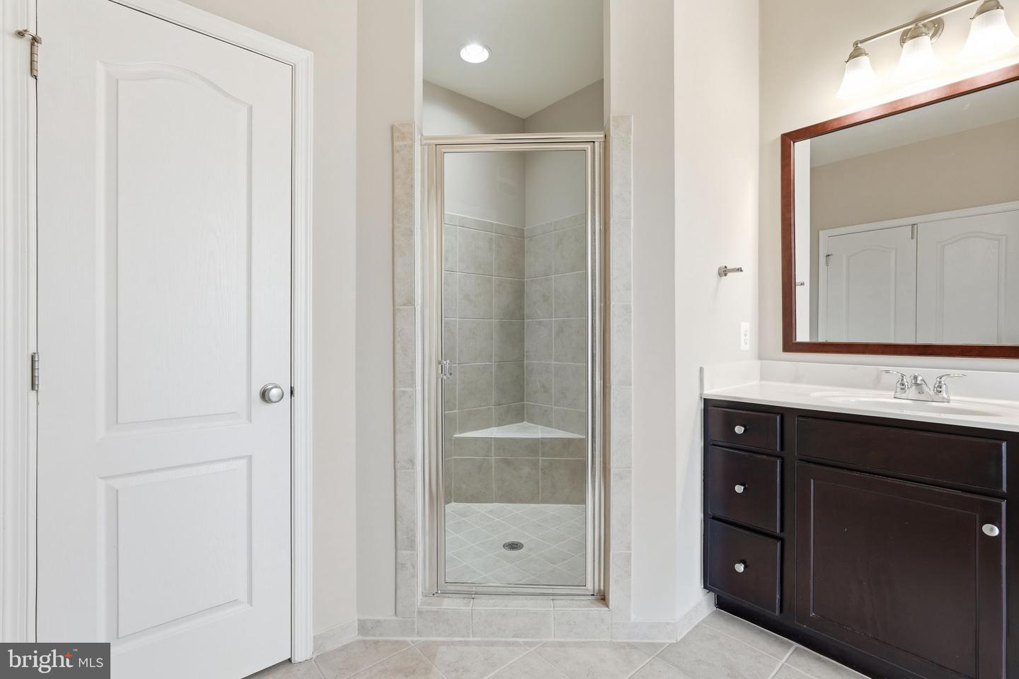 43140 THOROUGHFARE GAP TER, ASHBURN, Virginia 20148, 3 Bedrooms Bedrooms, ,2 BathroomsBathrooms,Residential,For sale,43140 THOROUGHFARE GAP TER,VALO2115956 MLS # VALO2115956