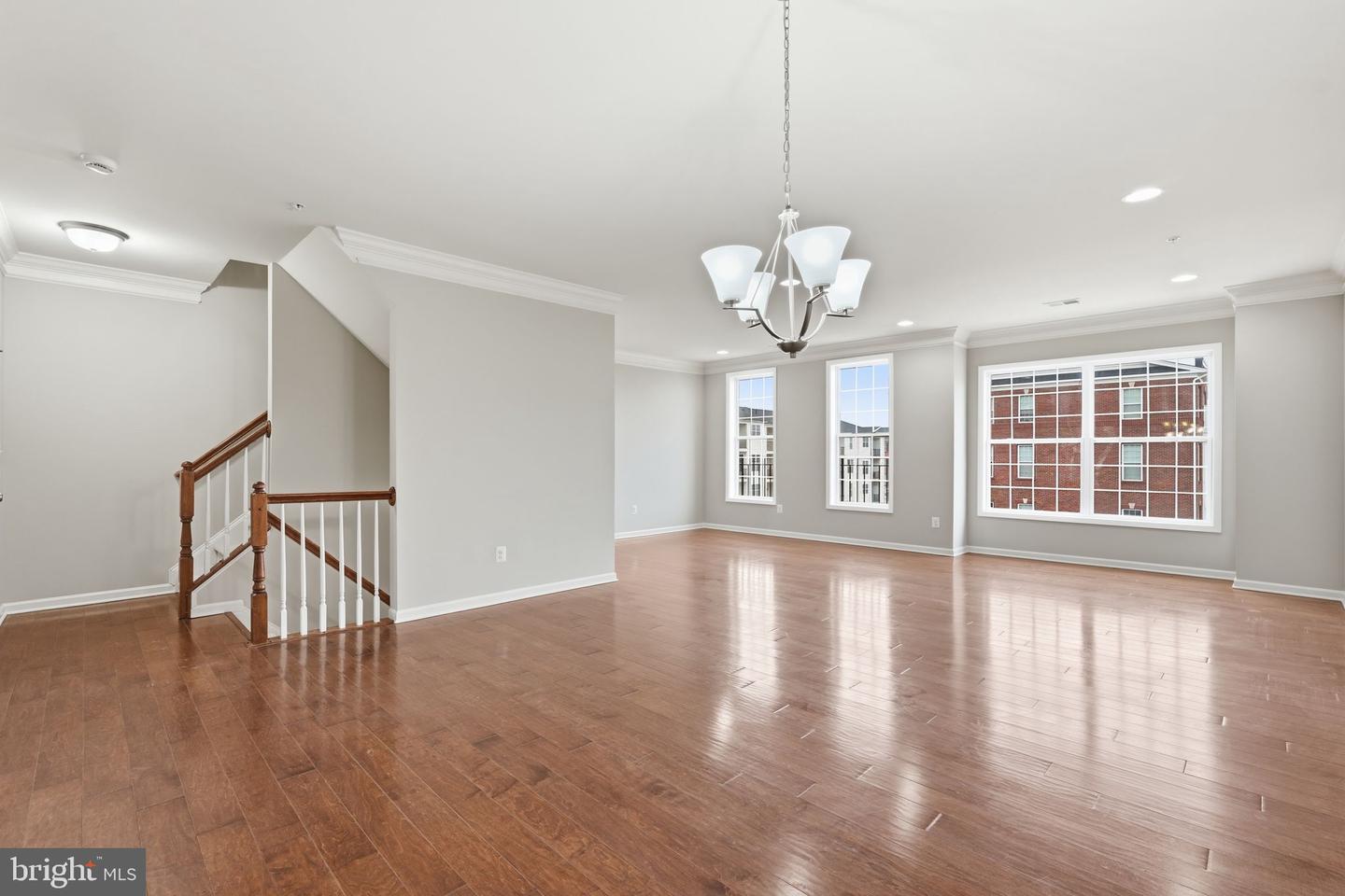 43140 THOROUGHFARE GAP TER, ASHBURN, Virginia 20148, 3 Bedrooms Bedrooms, ,2 BathroomsBathrooms,Residential,For sale,43140 THOROUGHFARE GAP TER,VALO2115956 MLS # VALO2115956