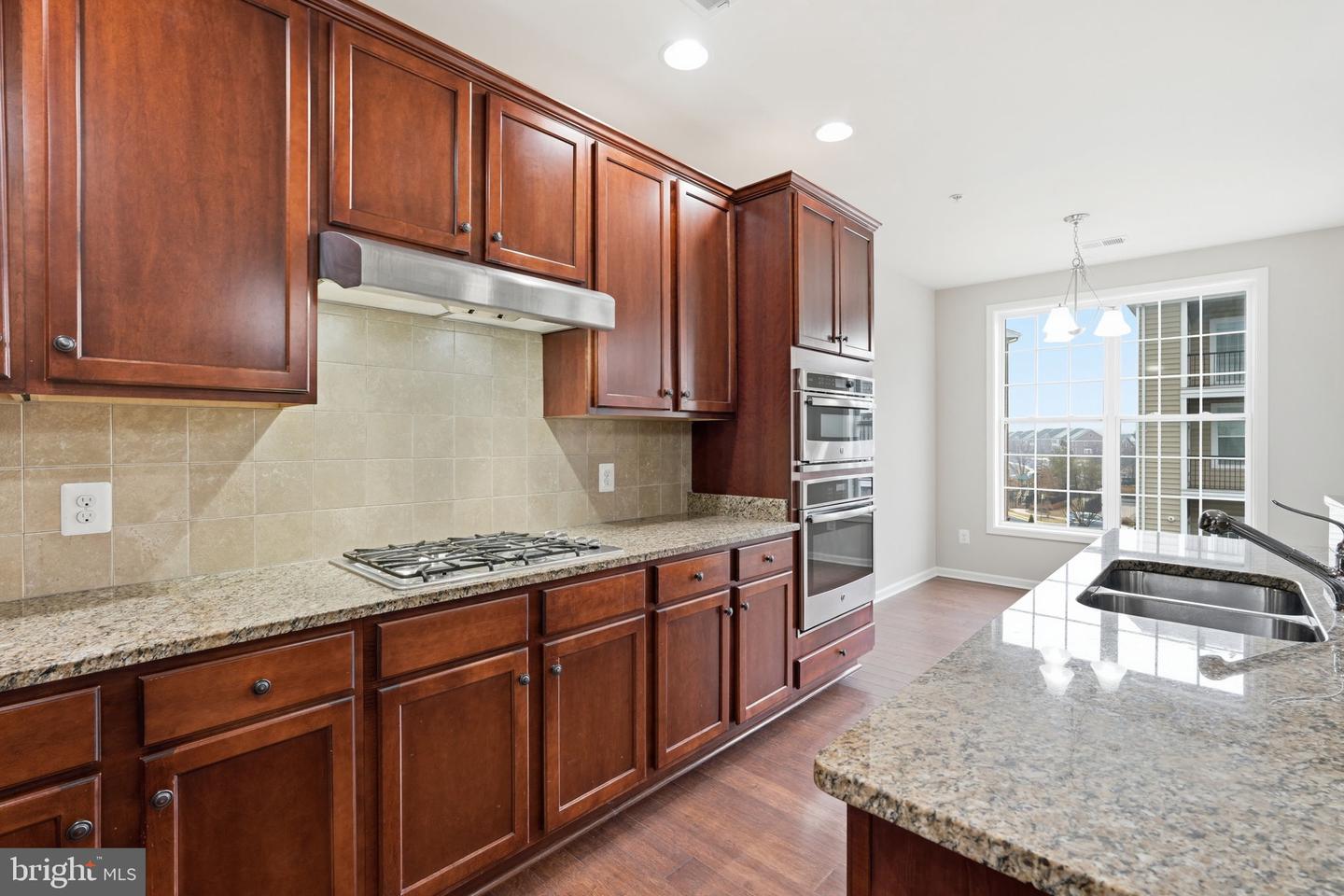 43140 THOROUGHFARE GAP TER, ASHBURN, Virginia 20148, 3 Bedrooms Bedrooms, ,2 BathroomsBathrooms,Residential,For sale,43140 THOROUGHFARE GAP TER,VALO2115956 MLS # VALO2115956