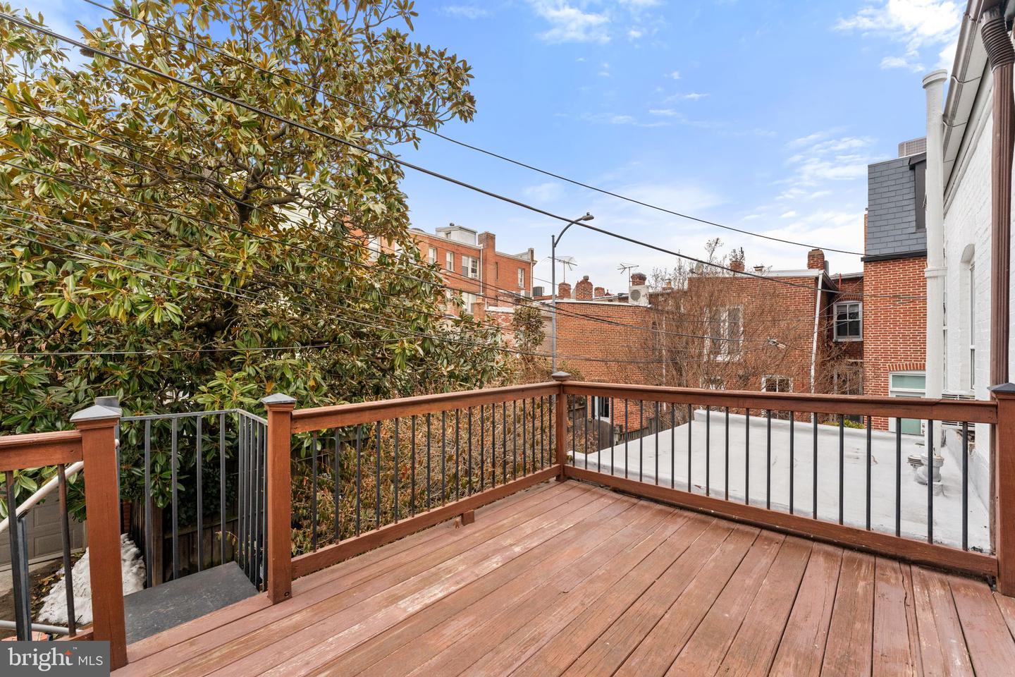 6 TERRACE CT NE, WASHINGTON, District Of Columbia 20002, 2 Bedrooms Bedrooms, ,1 BathroomBathrooms,Residential,For sale,6 TERRACE CT NE,DCDC2246324 MLS # DCDC2246324