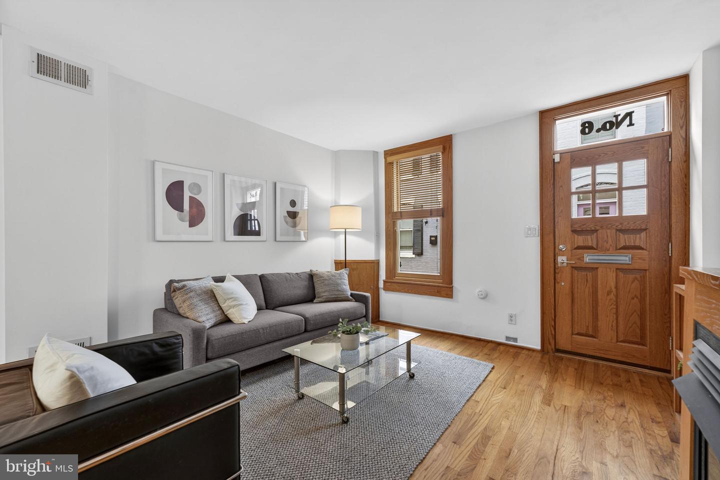 6 TERRACE CT NE, WASHINGTON, District Of Columbia 20002, 2 Bedrooms Bedrooms, ,1 BathroomBathrooms,Residential,For sale,6 TERRACE CT NE,DCDC2246324 MLS # DCDC2246324