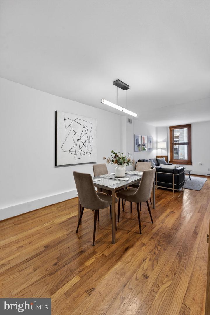 6 TERRACE CT NE, WASHINGTON, District Of Columbia 20002, 2 Bedrooms Bedrooms, ,1 BathroomBathrooms,Residential,For sale,6 TERRACE CT NE,DCDC2246324 MLS # DCDC2246324