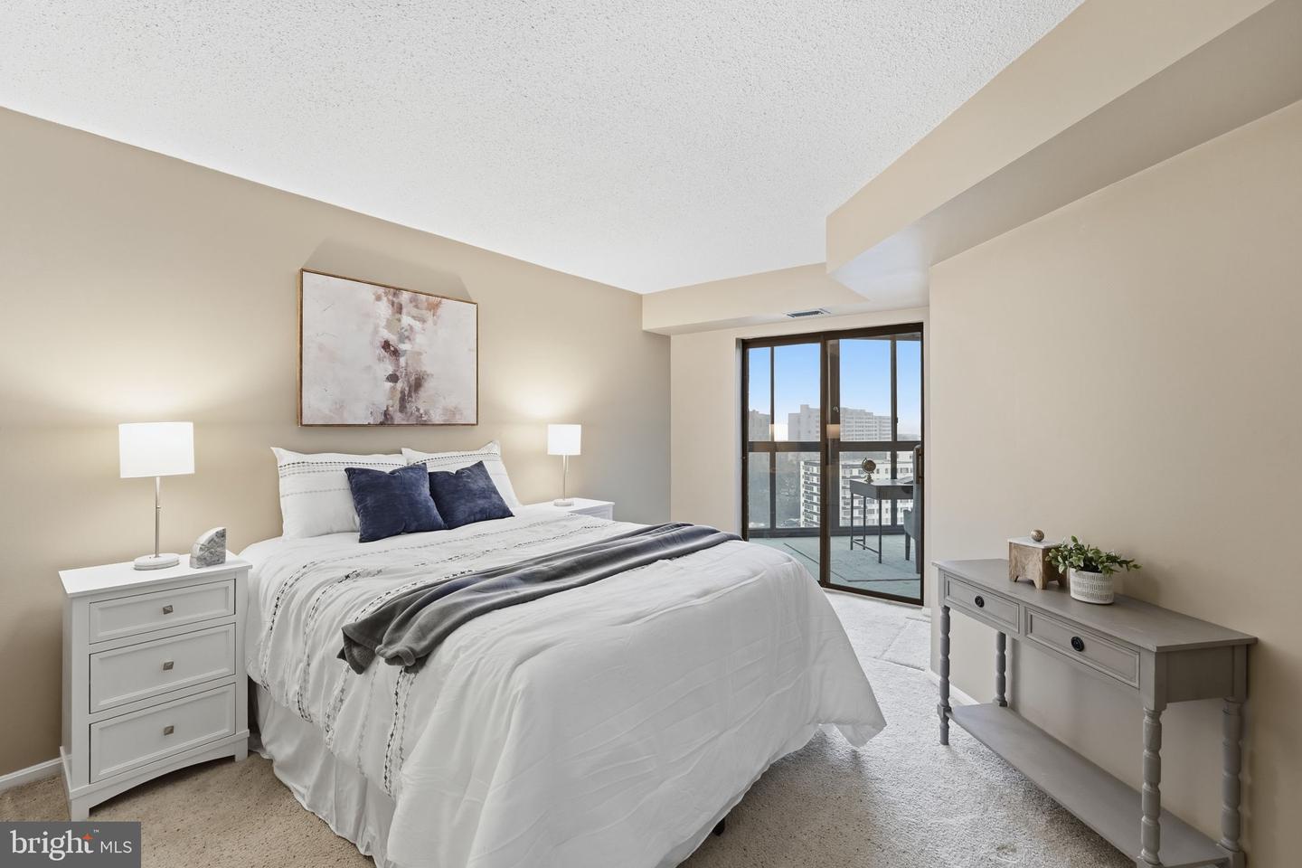 1600 N OAK ST #1525, ARLINGTON, Virginia 22209, 2 Bedrooms Bedrooms, ,2 BathroomsBathrooms,Residential,For sale,1600 N OAK ST #1525,VAAR2068934 MLS # VAAR2068934