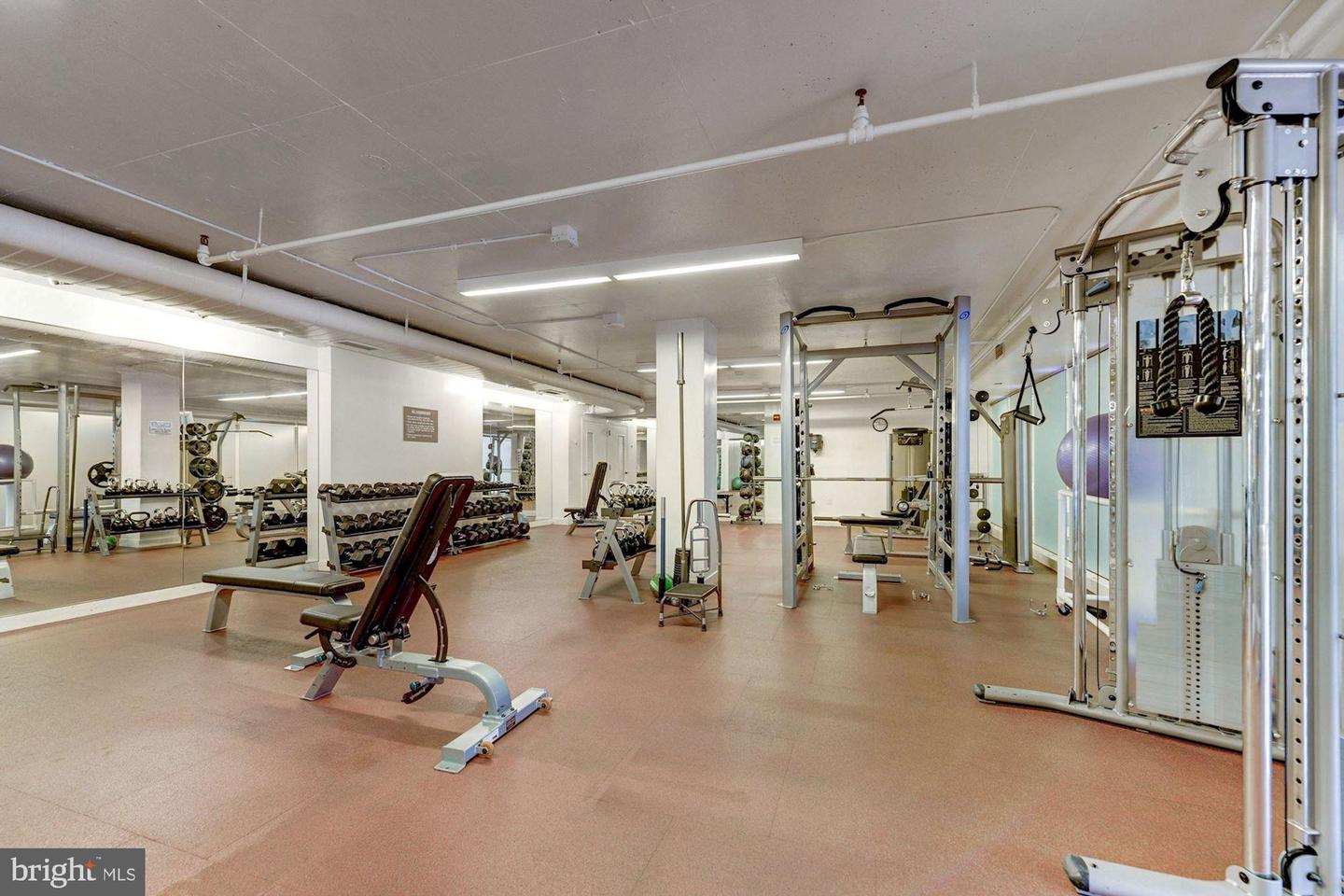 1600 N OAK ST #1525, ARLINGTON, Virginia 22209, 2 Bedrooms Bedrooms, ,2 BathroomsBathrooms,Residential,For sale,1600 N OAK ST #1525,VAAR2068934 MLS # VAAR2068934