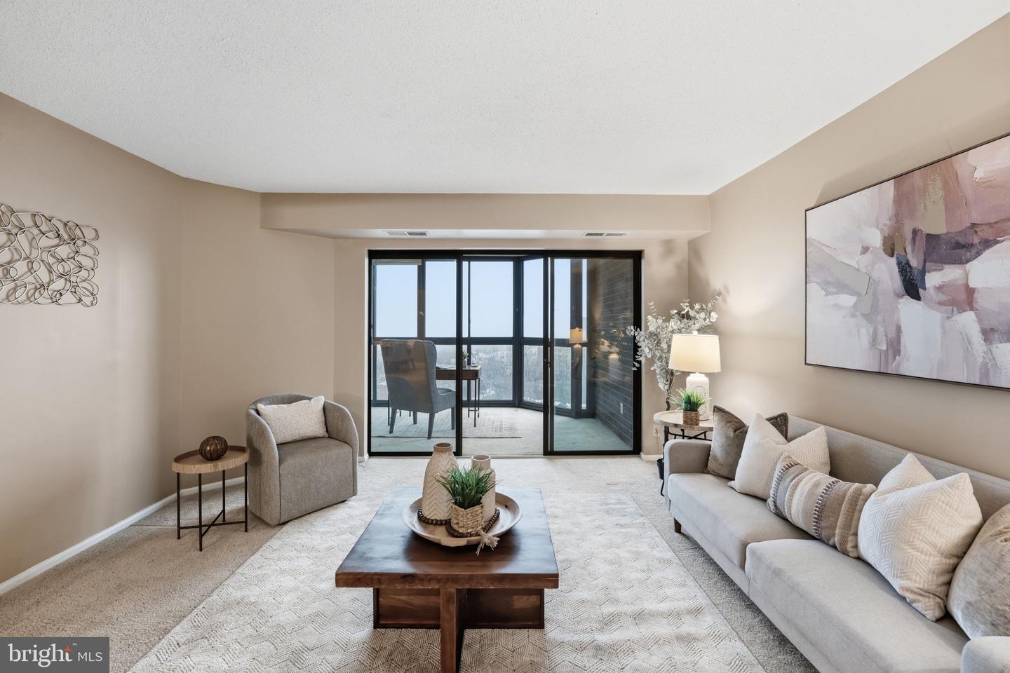 1600 N OAK ST #1525, ARLINGTON, Virginia 22209, 2 Bedrooms Bedrooms, ,2 BathroomsBathrooms,Residential,For sale,1600 N OAK ST #1525,VAAR2068934 MLS # VAAR2068934