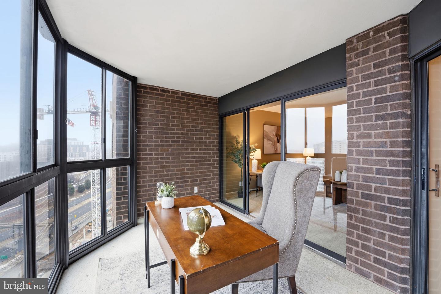 1600 N OAK ST #1525, ARLINGTON, Virginia 22209, 2 Bedrooms Bedrooms, ,2 BathroomsBathrooms,Residential,For sale,1600 N OAK ST #1525,VAAR2068934 MLS # VAAR2068934