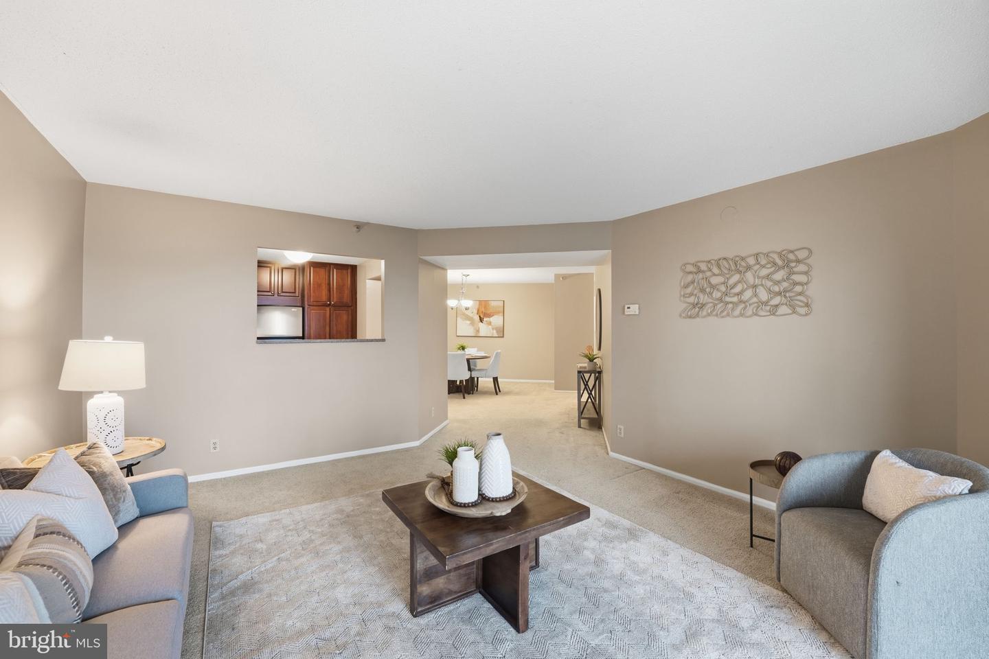 1600 N OAK ST #1525, ARLINGTON, Virginia 22209, 2 Bedrooms Bedrooms, ,2 BathroomsBathrooms,Residential,For sale,1600 N OAK ST #1525,VAAR2068934 MLS # VAAR2068934