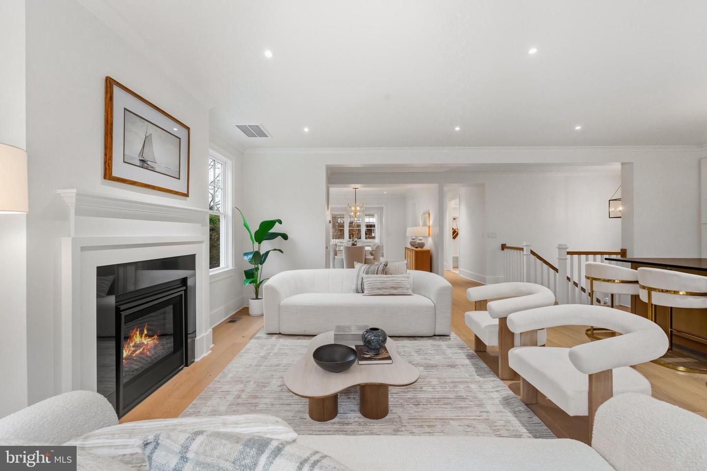 11 CEDAR ST, ALEXANDRIA, Virginia 22301, 5 Bedrooms Bedrooms, ,5 BathroomsBathrooms,Residential,For sale,11 CEDAR ST,VAAX2054224 MLS # VAAX2054224