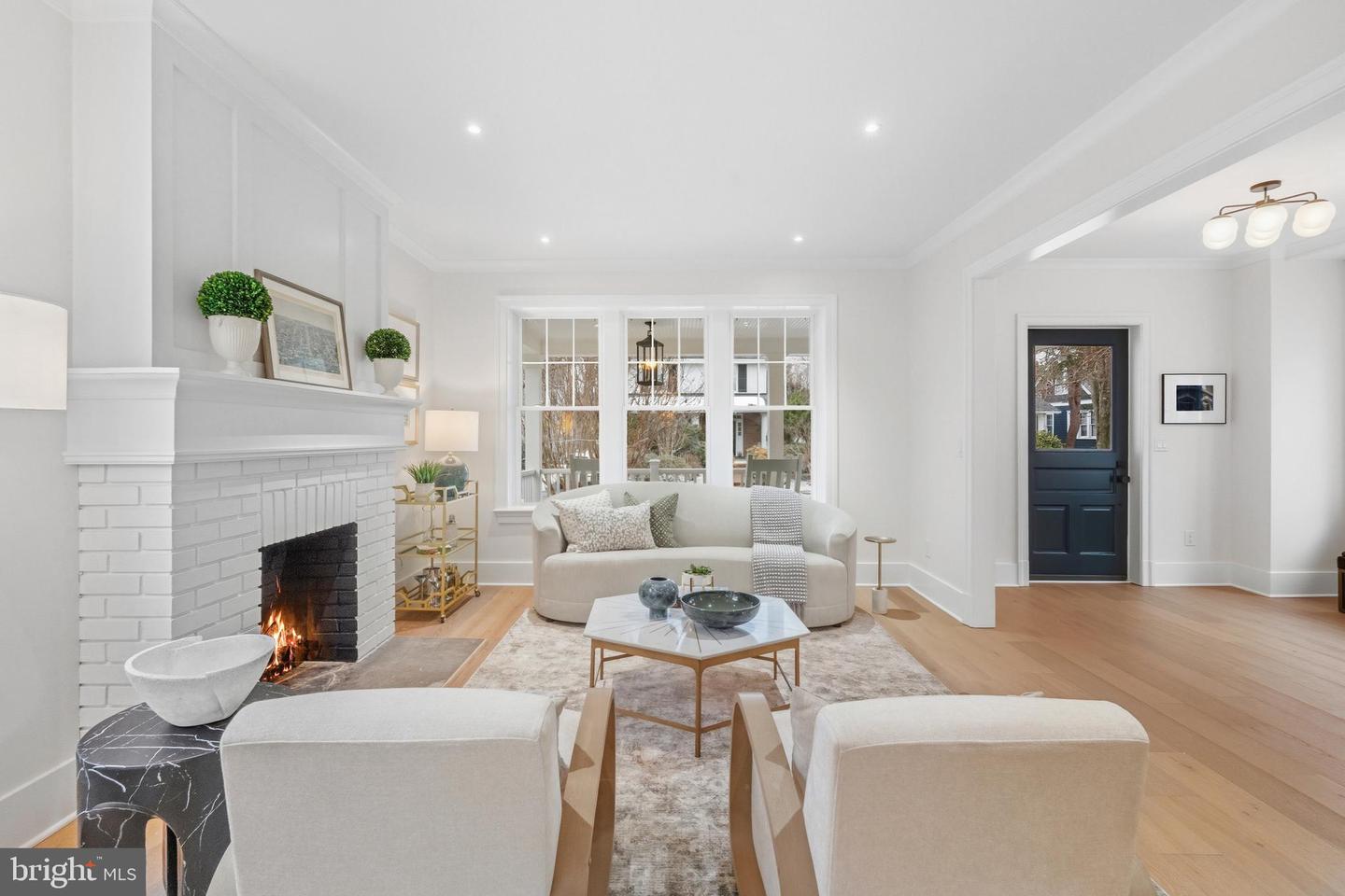 11 CEDAR ST, ALEXANDRIA, Virginia 22301, 5 Bedrooms Bedrooms, ,5 BathroomsBathrooms,Residential,For sale,11 CEDAR ST,VAAX2054224 MLS # VAAX2054224