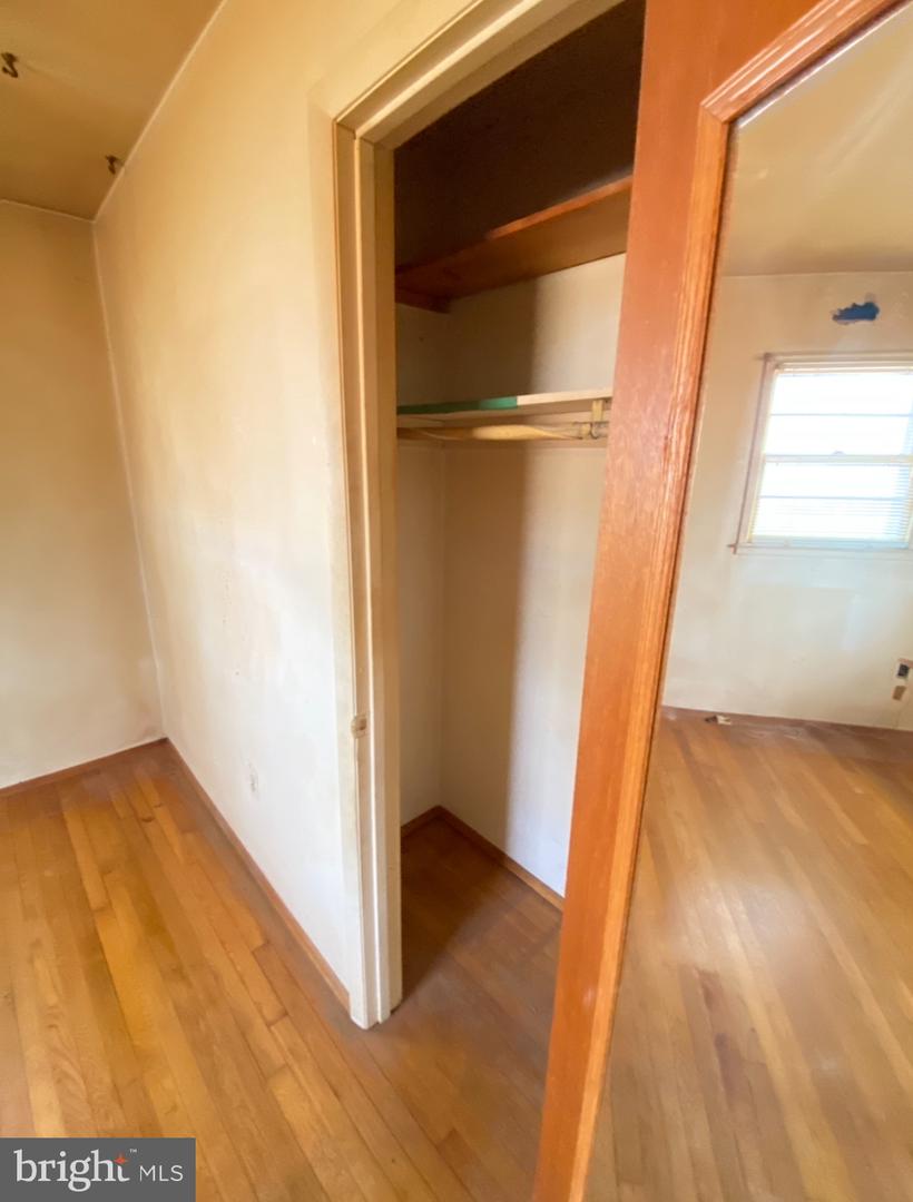 4520 EDINBURG DR, WOODBRIDGE, Virginia 22193, 3 Bedrooms Bedrooms, ,1 BathroomBathrooms,Residential,For sale,4520 EDINBURG DR,VAPW2112560 MLS # VAPW2112560