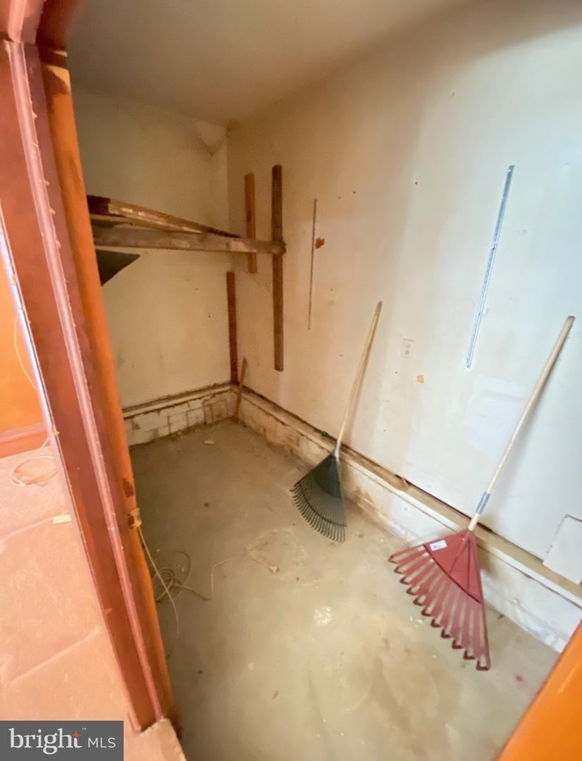 4520 EDINBURG DR, WOODBRIDGE, Virginia 22193, 3 Bedrooms Bedrooms, ,1 BathroomBathrooms,Residential,For sale,4520 EDINBURG DR,VAPW2112560 MLS # VAPW2112560