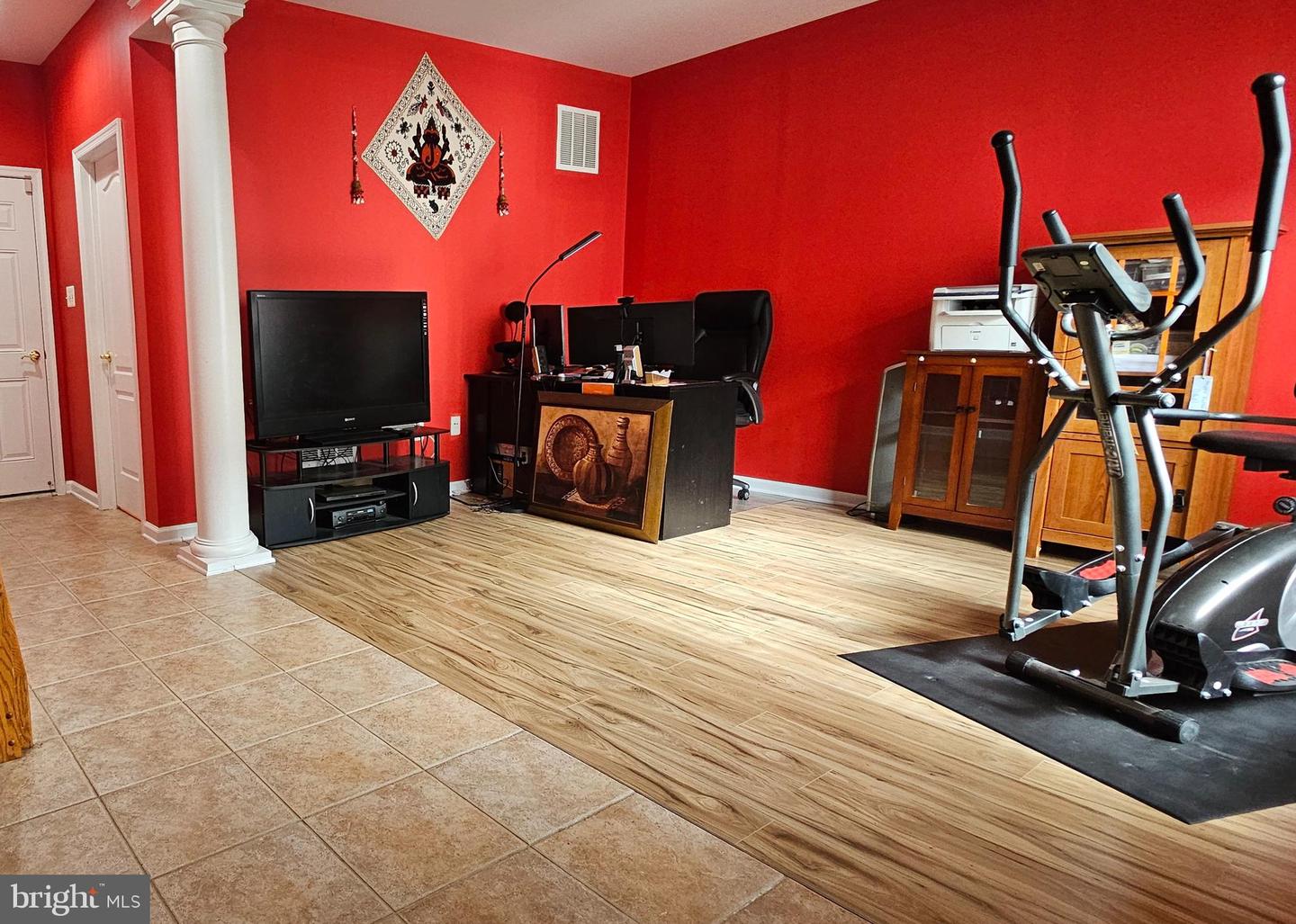 42466 MALACHITE TER, BRAMBLETON, Virginia 20148, 3 Bedrooms Bedrooms, ,2 BathroomsBathrooms,Residential,For sale,42466 MALACHITE TER,VALO2116000 MLS # VALO2116000 42466 MALACHITE TER, BRAMBLETON, Virginia 20148, 3 Bedrooms Bedrooms, ,2 BathroomsBathrooms,Residential,For sale,42466 MALACHITE TER,VALO2116000 MLS # VALO2116000