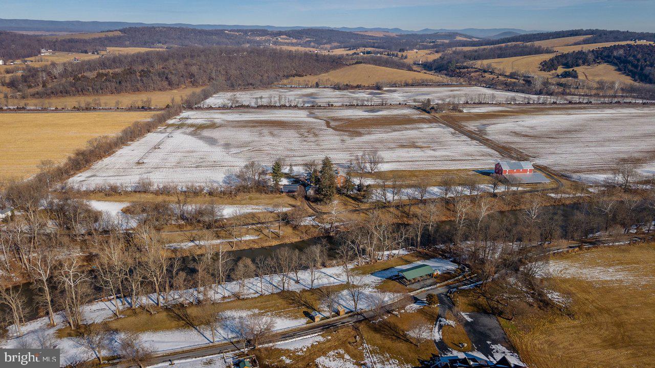 17442 EVERGREEN VALLEY RD, TIMBERVILLE, Virginia 22853, 6 Bedrooms Bedrooms, ,3 BathroomsBathrooms,Residential,For sale,17442 EVERGREEN VALLEY RD,VARO2002846 MLS # VARO2002846