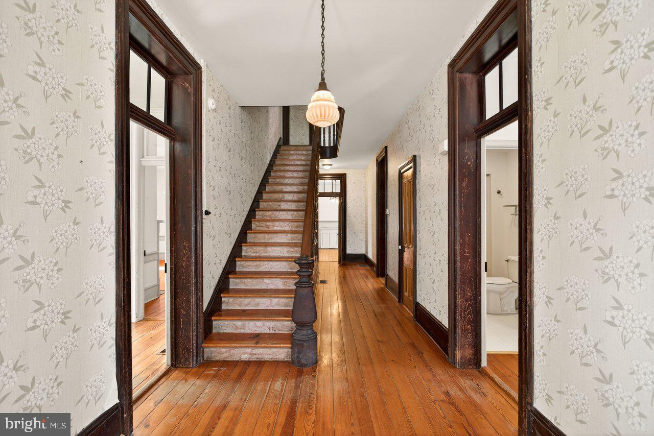 17442 EVERGREEN VALLEY RD, TIMBERVILLE, Virginia 22853, 6 Bedrooms Bedrooms, ,3 BathroomsBathrooms,Residential,For sale,17442 EVERGREEN VALLEY RD,VARO2002846 MLS # VARO2002846