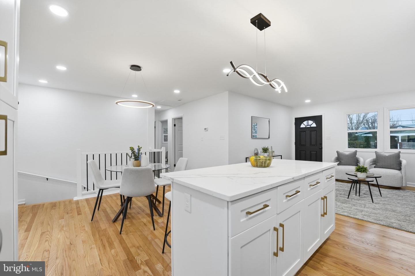 7555 ALLEGHANY RD, MANASSAS, Virginia 20111, 4 Bedrooms Bedrooms, ,2 BathroomsBathrooms,Residential,For sale,7555 ALLEGHANY RD,VAPW2112592 MLS # VAPW2112592