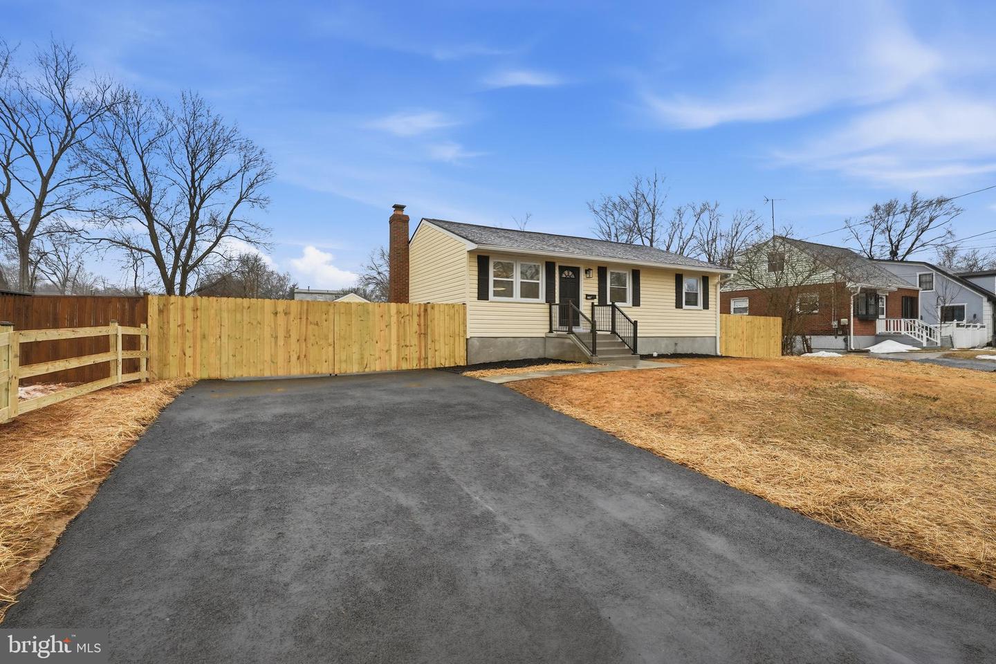 7555 ALLEGHANY RD, MANASSAS, Virginia 20111, 4 Bedrooms Bedrooms, ,2 BathroomsBathrooms,Residential,For sale,7555 ALLEGHANY RD,VAPW2112592 MLS # VAPW2112592