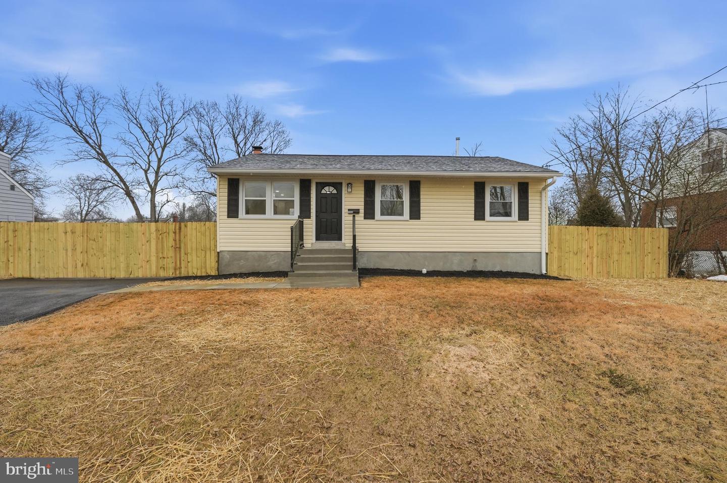 7555 ALLEGHANY RD, MANASSAS, Virginia 20111, 4 Bedrooms Bedrooms, ,2 BathroomsBathrooms,Residential,For sale,7555 ALLEGHANY RD,VAPW2112592 MLS # VAPW2112592