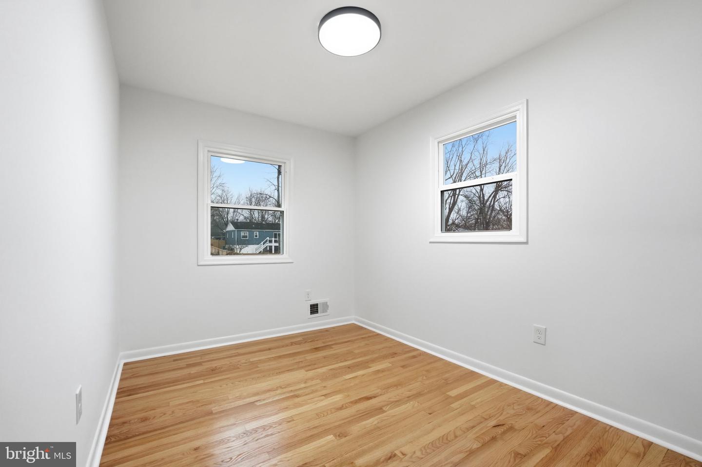 7555 ALLEGHANY RD, MANASSAS, Virginia 20111, 4 Bedrooms Bedrooms, ,2 BathroomsBathrooms,Residential,For sale,7555 ALLEGHANY RD,VAPW2112592 MLS # VAPW2112592