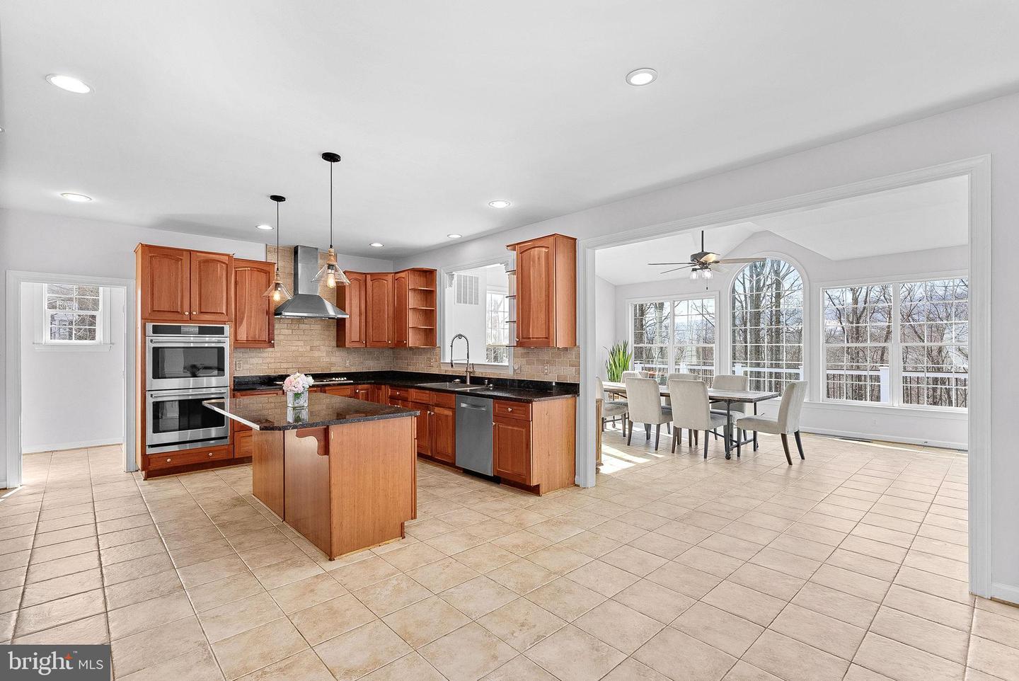 17229 GRAND VALLEY CT, ROUND HILL, Virginia 20141, 5 Bedrooms Bedrooms, ,4 BathroomsBathrooms,Residential,For sale,17229 GRAND VALLEY CT,VALO2116032 MLS # VALO2116032 17229 GRAND VALLEY CT, ROUND HILL, Virginia 20141, 5 Bedrooms Bedrooms, ,4 BathroomsBathrooms,Residential,For sale,17229 GRAND VALLEY CT,VALO2116032 MLS # VALO2116032