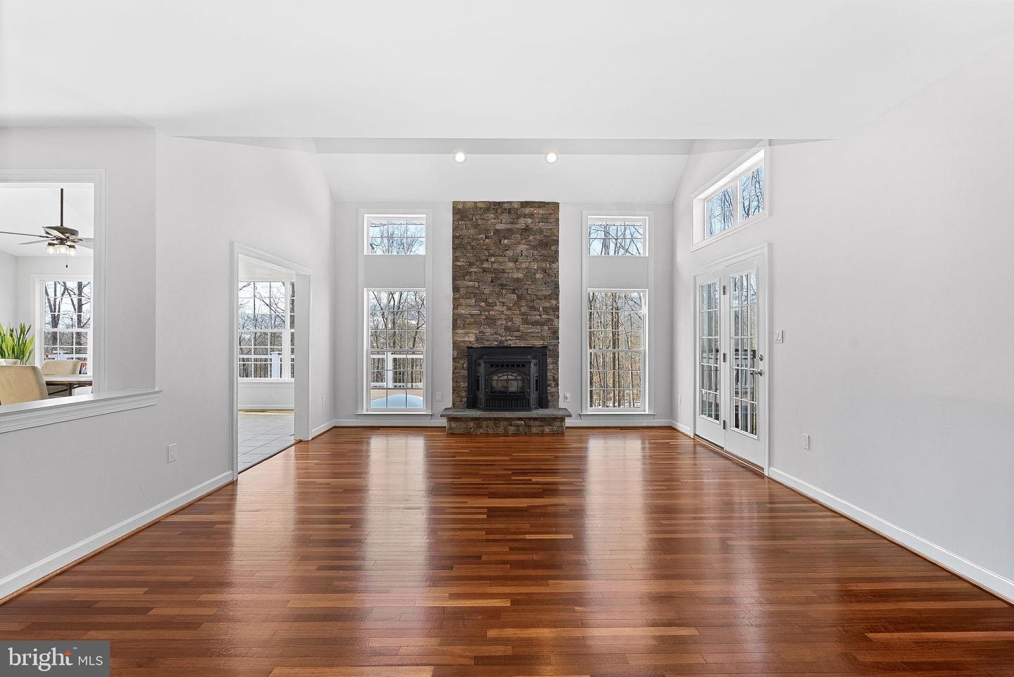 17229 GRAND VALLEY CT, ROUND HILL, Virginia 20141, 5 Bedrooms Bedrooms, ,4 BathroomsBathrooms,Residential,For sale,17229 GRAND VALLEY CT,VALO2116032 MLS # VALO2116032 17229 GRAND VALLEY CT, ROUND HILL, Virginia 20141, 5 Bedrooms Bedrooms, ,4 BathroomsBathrooms,Residential,For sale,17229 GRAND VALLEY CT,VALO2116032 MLS # VALO2116032