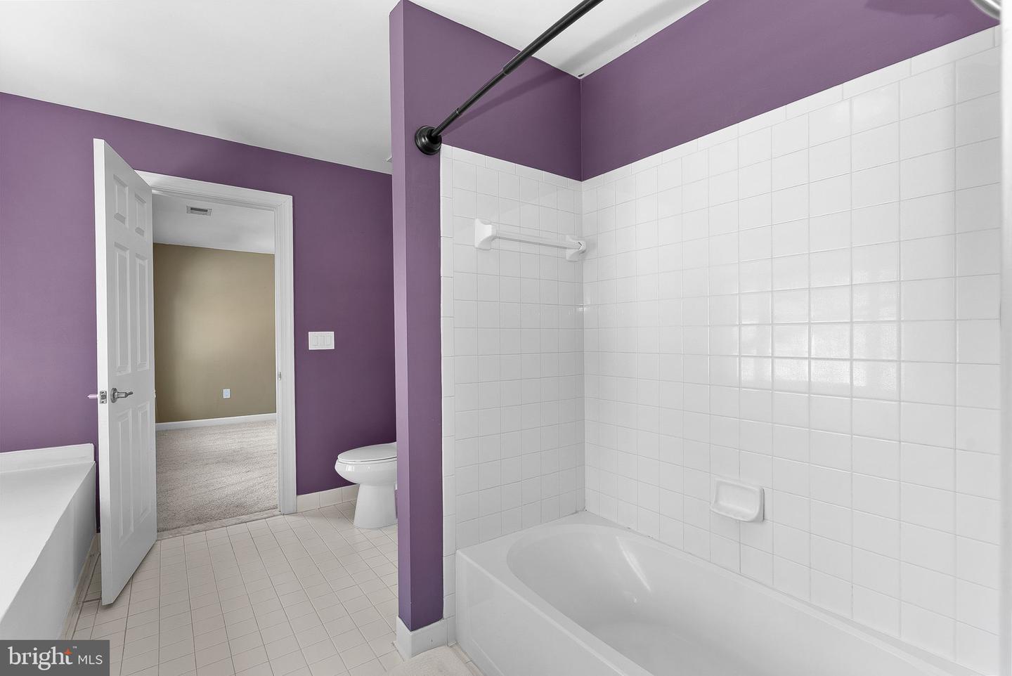 17229 GRAND VALLEY CT, ROUND HILL, Virginia 20141, 5 Bedrooms Bedrooms, ,4 BathroomsBathrooms,Residential,For sale,17229 GRAND VALLEY CT,VALO2116032 MLS # VALO2116032 17229 GRAND VALLEY CT, ROUND HILL, Virginia 20141, 5 Bedrooms Bedrooms, ,4 BathroomsBathrooms,Residential,For sale,17229 GRAND VALLEY CT,VALO2116032 MLS # VALO2116032